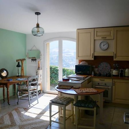 La Maison De Ninia 迪涅莱班 外观 照片