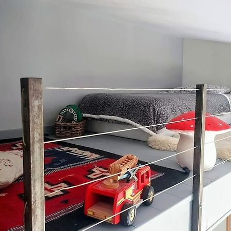 La Maison De Ninia 迪涅莱班 外观 照片